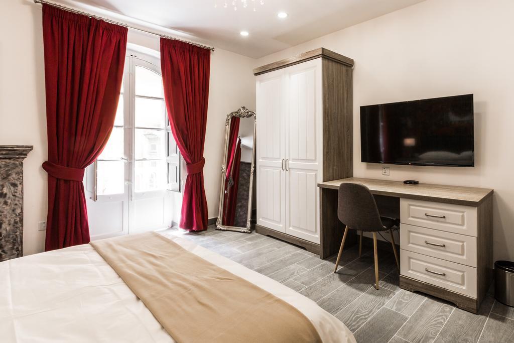 Jean De Valette Boutique Living Apartment Valletta Bagian luar foto