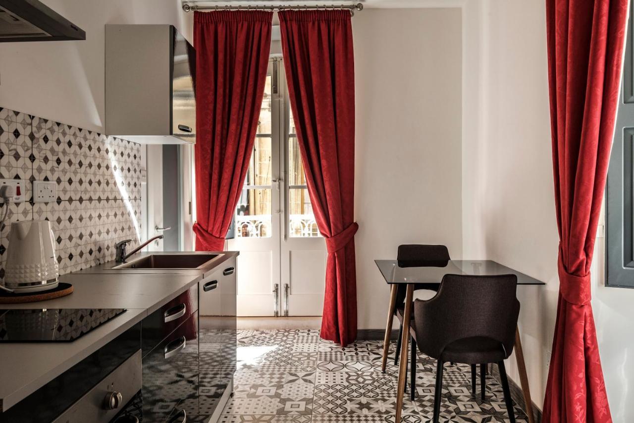 Jean De Valette Boutique Living Apartment Valletta Bagian luar foto